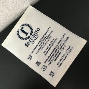 Vopsea personalizată pentru spălarea țesăturilor