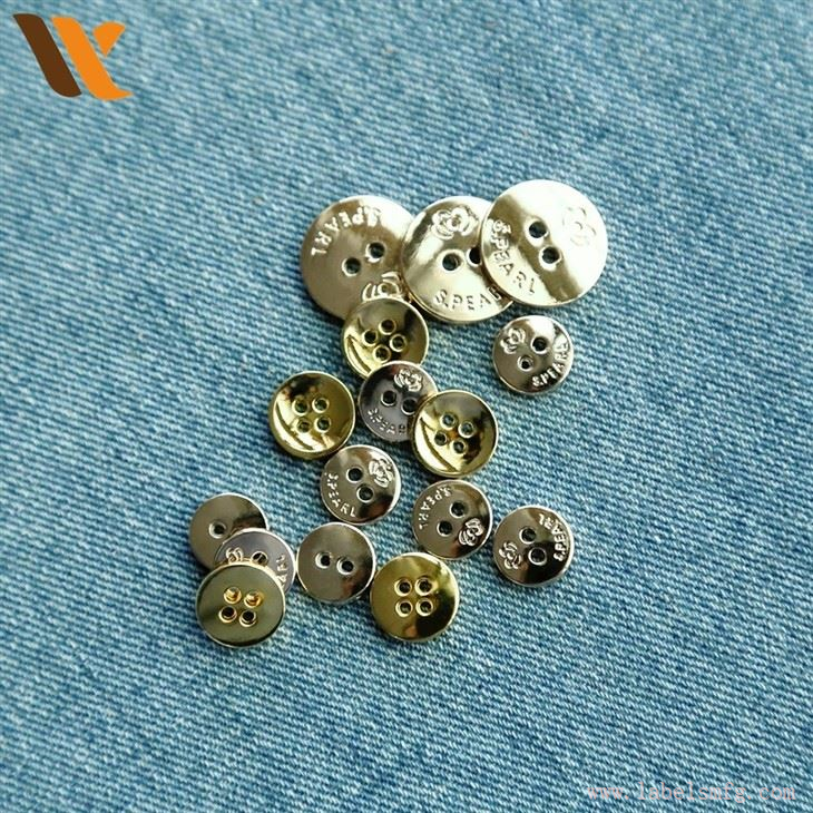Carved 4 Holes Sewing Engraved Metal Buttons